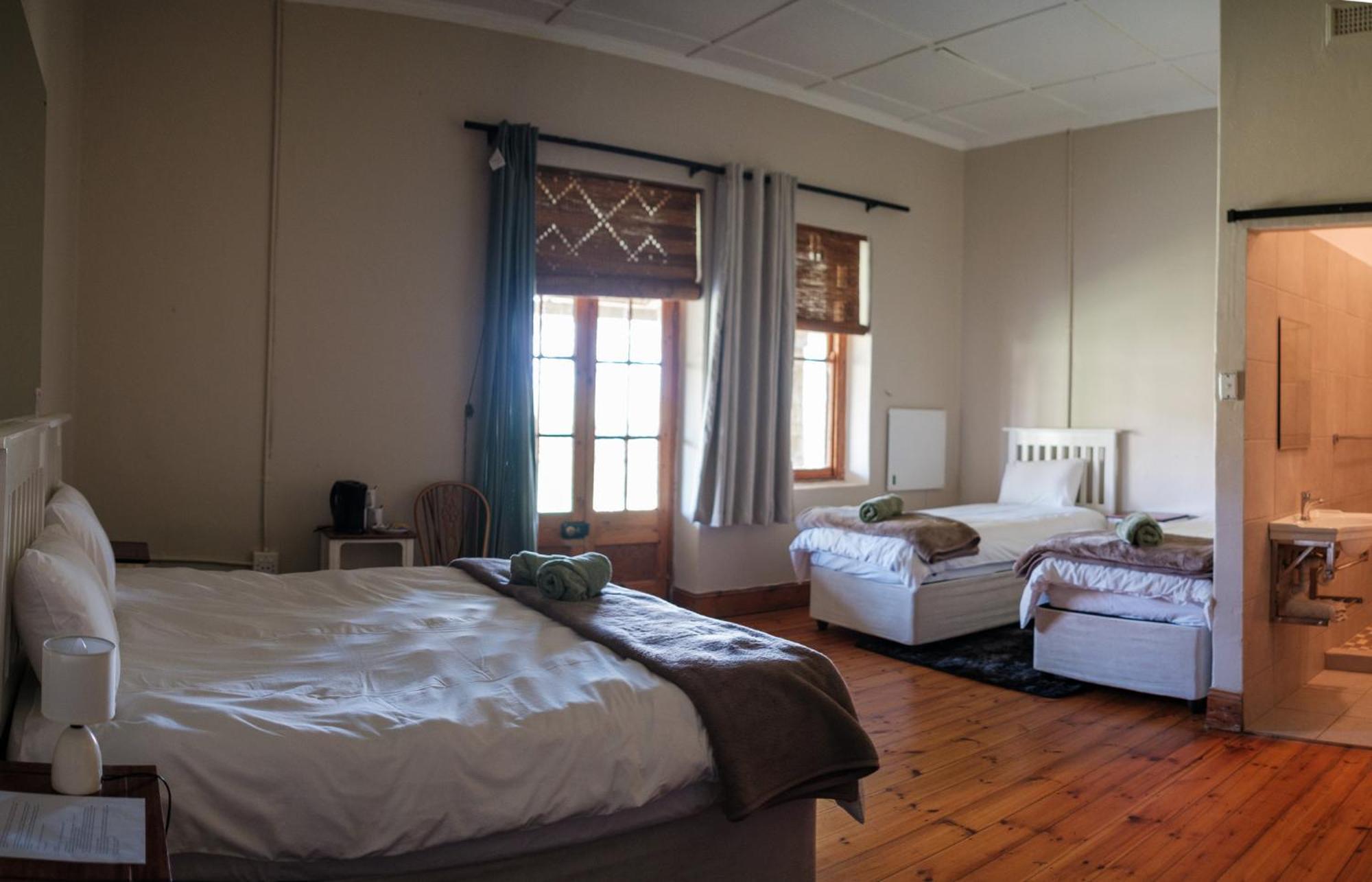 The Border Post, Bed And Breakfast Bergville Kültér fotó